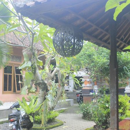Umah De Arlika Ubud Exteriör bild