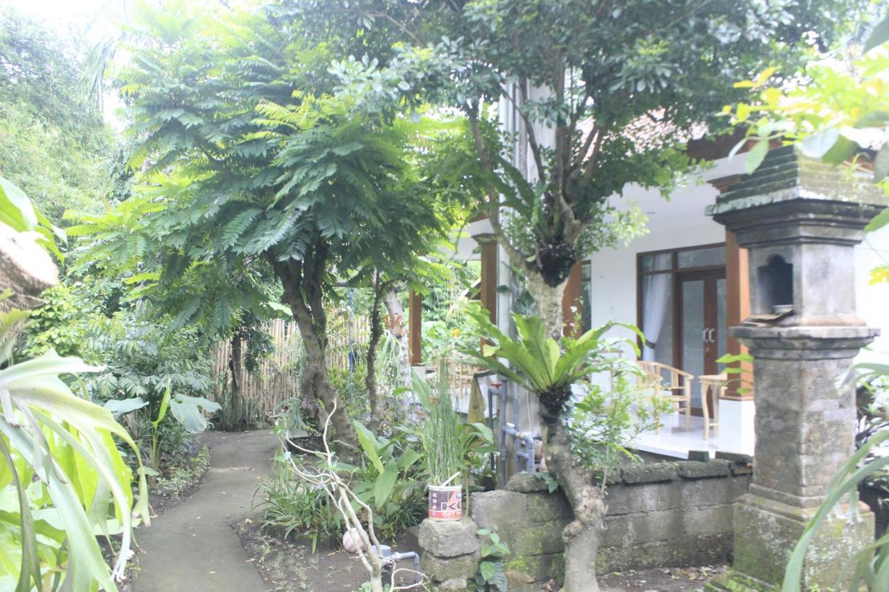 Umah De Arlika Ubud Exteriör bild